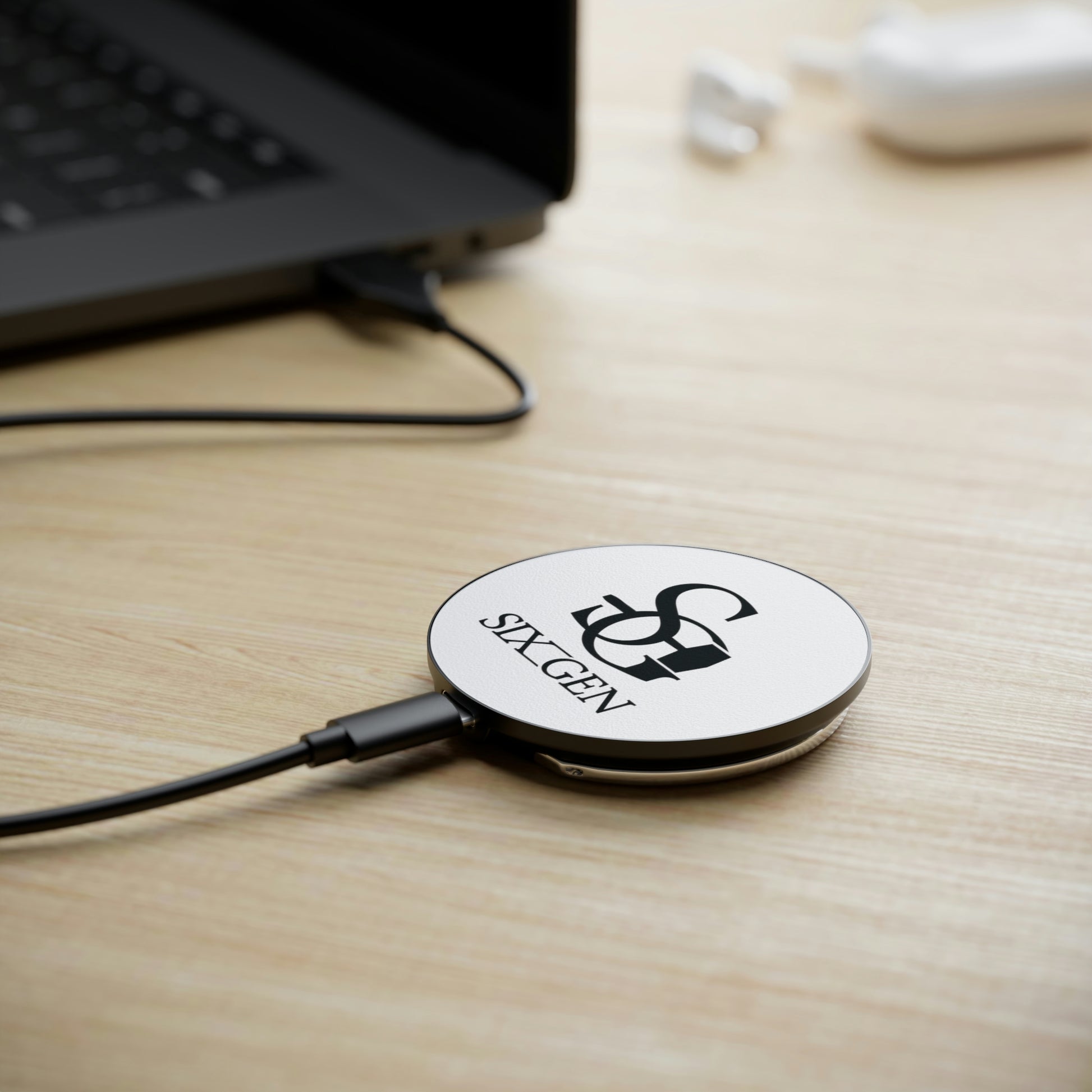 Six-Gen logo magnetic induction charger for iPhone and Samsung